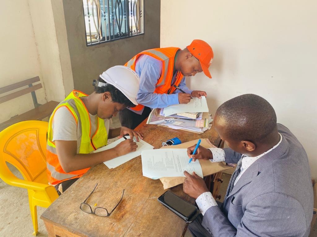 Project & Contract Management